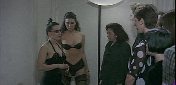  Monica Belluci (Italian actress) in La riffa (1991)